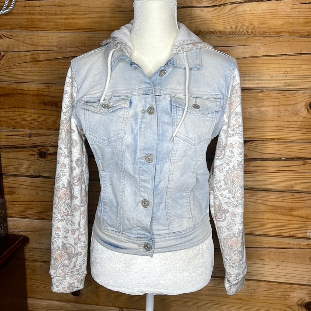 Wildflower Authentic Denim Jean Jacket The Dreamer Fit It